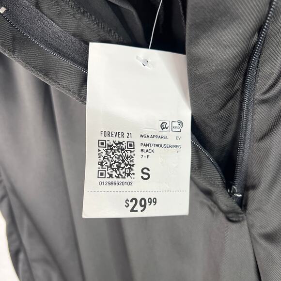 NWT Forever 21 Black Satin Pleated Wide Leg Pants Small - Picture 7 of 7